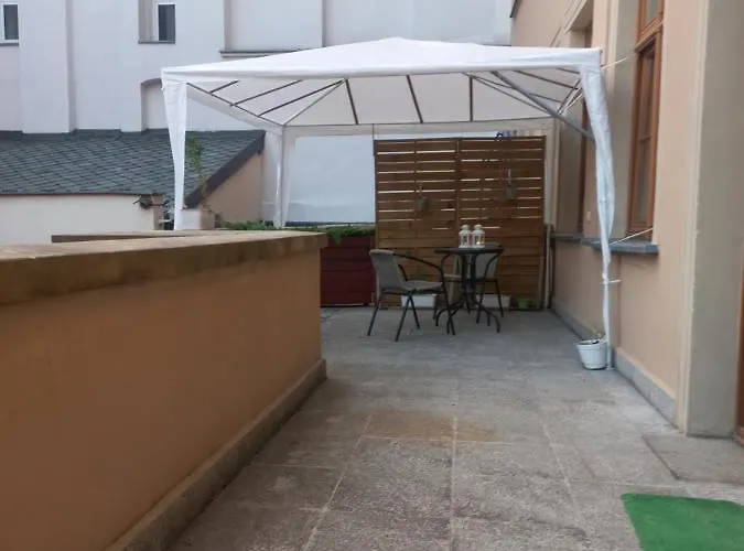 Neoapartments - Rynek Pod Gryfami