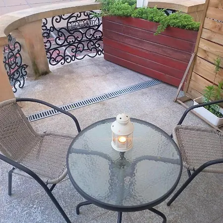 Neoapartments - Rynek Pod Gryfami Apartament